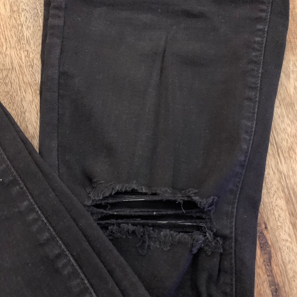 Black Distressed High-Rise Ripped Jeans - 0 - Picture 6 of 8